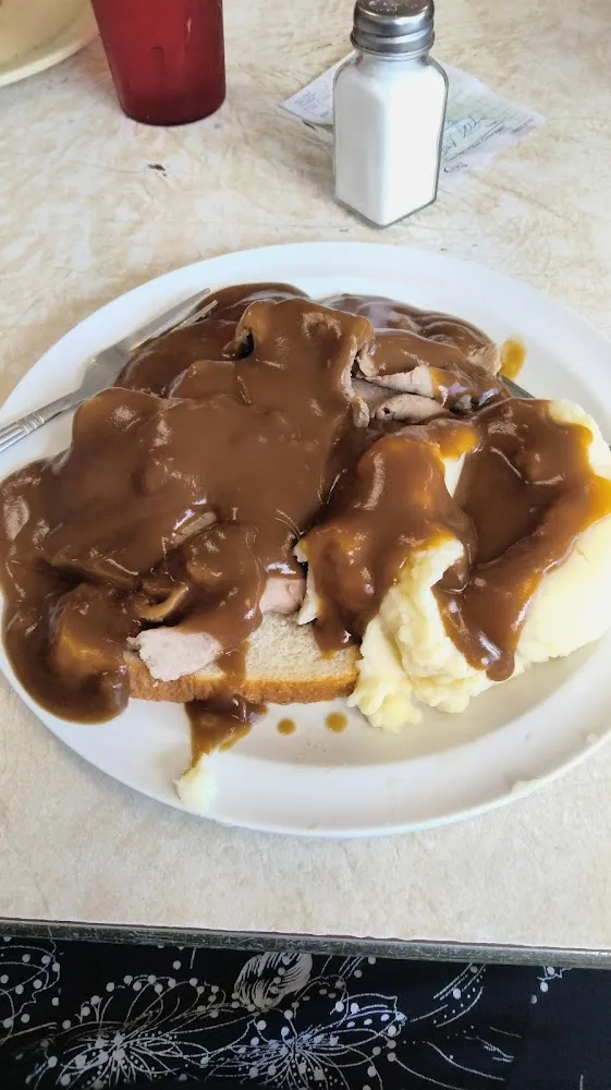 Open Face Roast Beef with Gravy Dinner